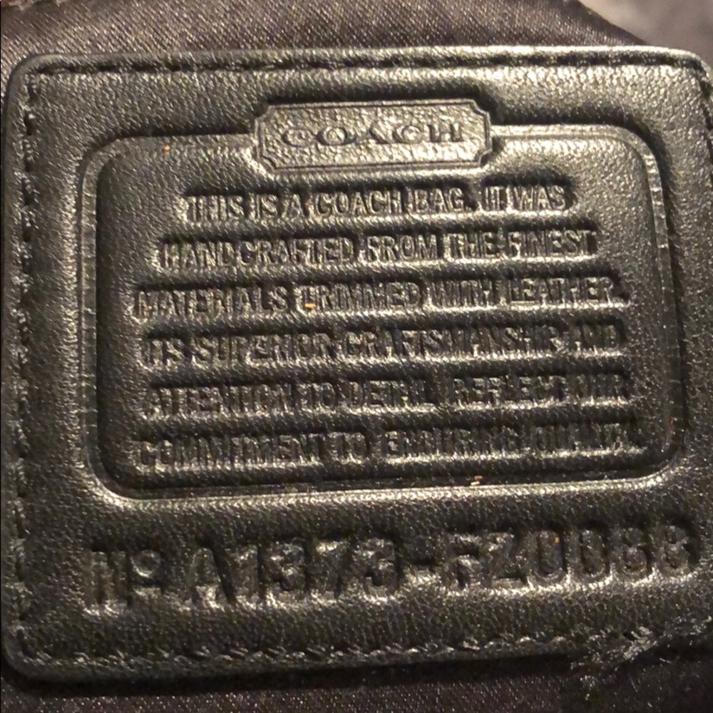 Authentic Coach Handbag - Black Euc - image 4